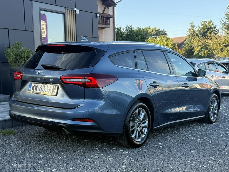 Ford Focus IV 9