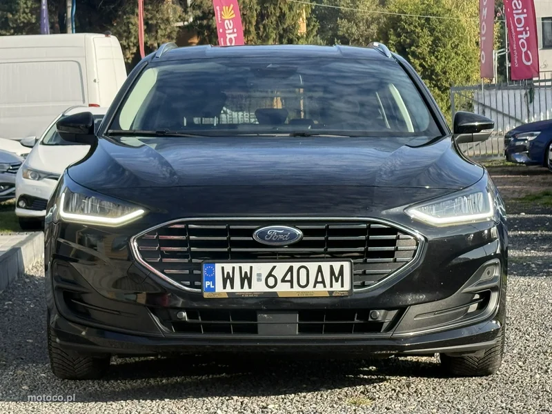 Ford Focus IV 3