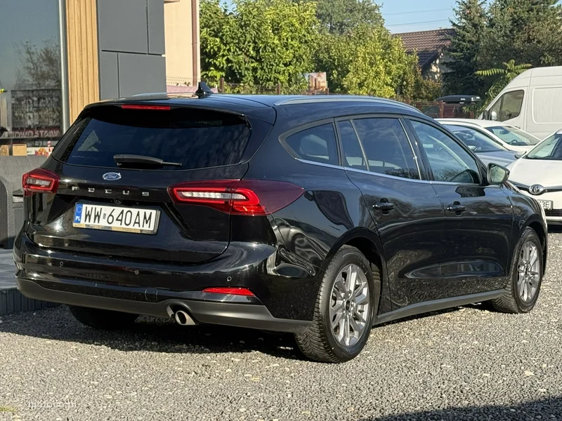 Ford Focus IV 9