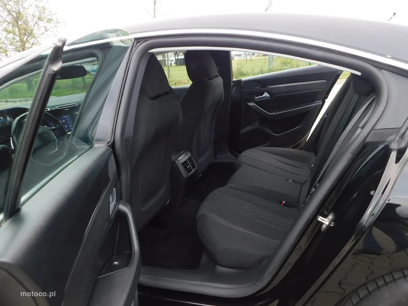 Peugeot 508 12