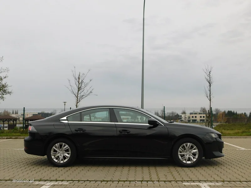 Peugeot 508 32