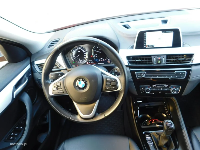 BMW X2 F39 8
