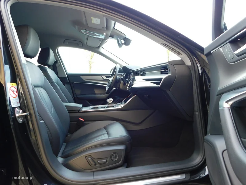 Audi A6 C8 23