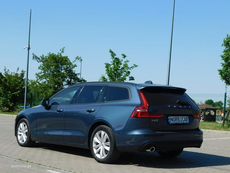 Volvo V60 3