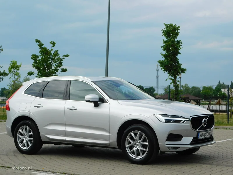 Volvo XC 60 2
