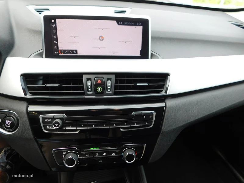 BMW X1 F48 14