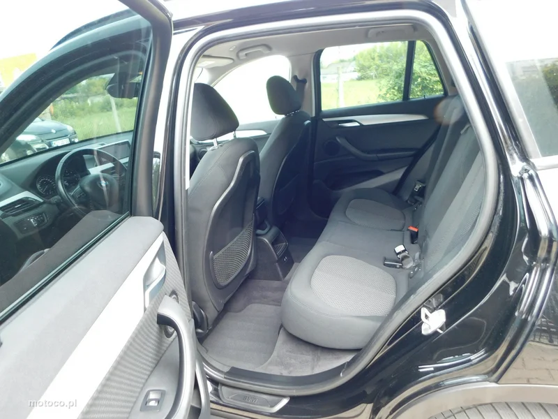 BMW X1 F48 9
