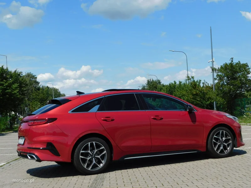 Kia Pro Cee'd 4