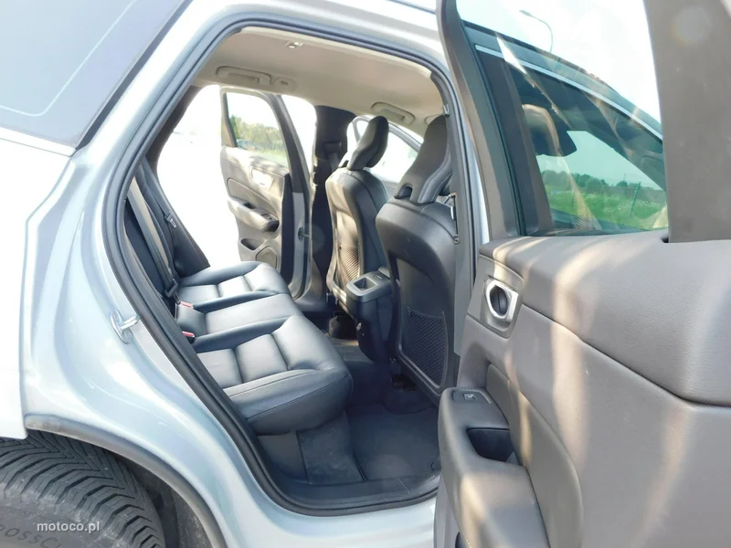 Volvo XC 60 9