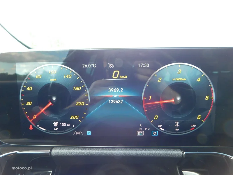 Mercedes-Benz GLA H247 200 20