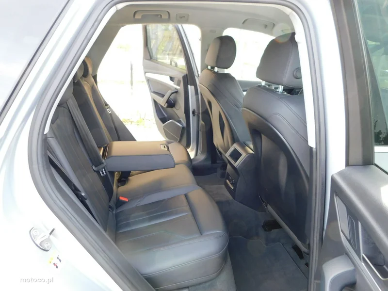 Audi Q5 FY 8
