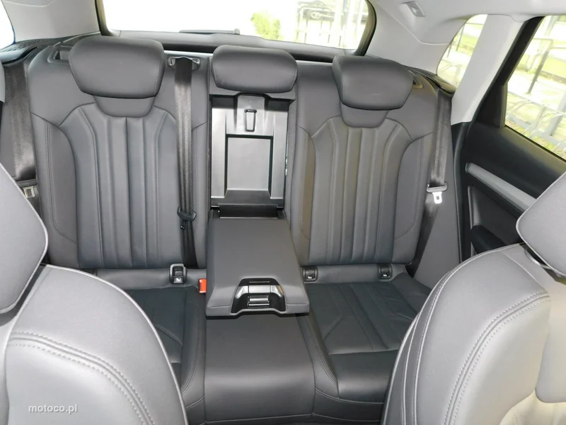 Audi Q5 FY 9