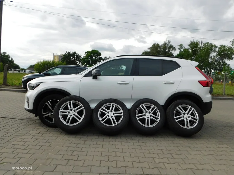 Volvo XC 40 2