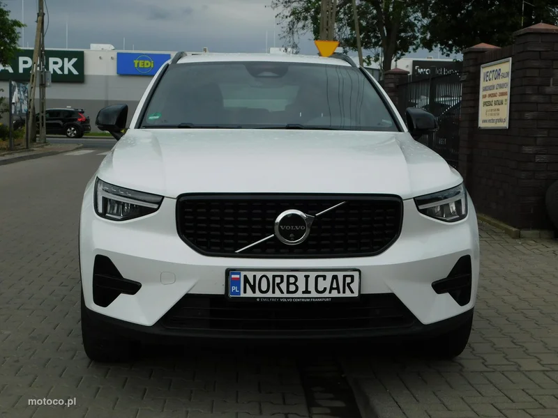 Volvo XC 40 3