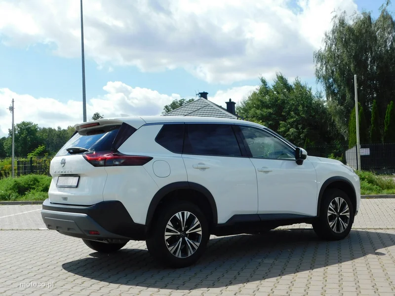 Nissan X-Trail 4