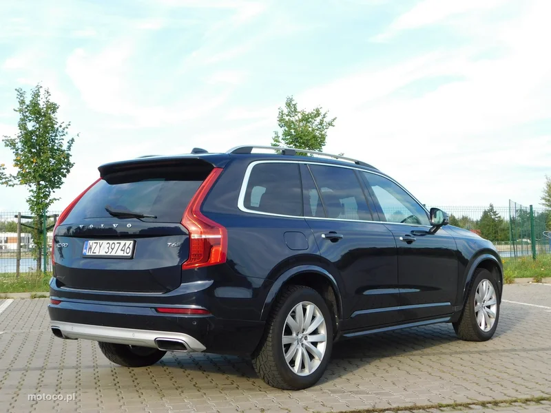 Volvo XC 90 4