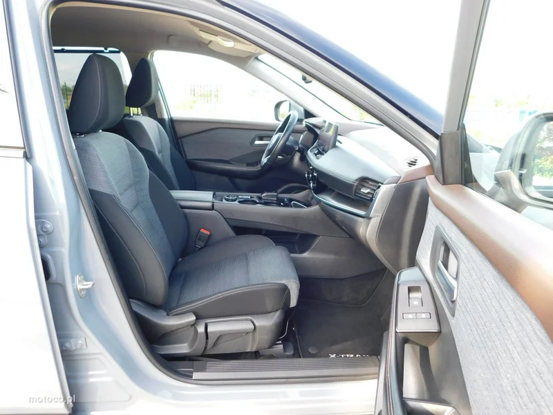 Nissan X-Trail 11