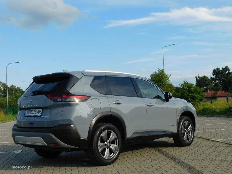 Nissan X-Trail 4