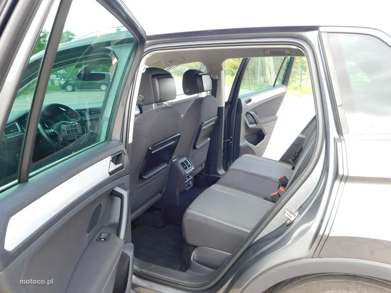 Volkswagen Tiguan AD 16
