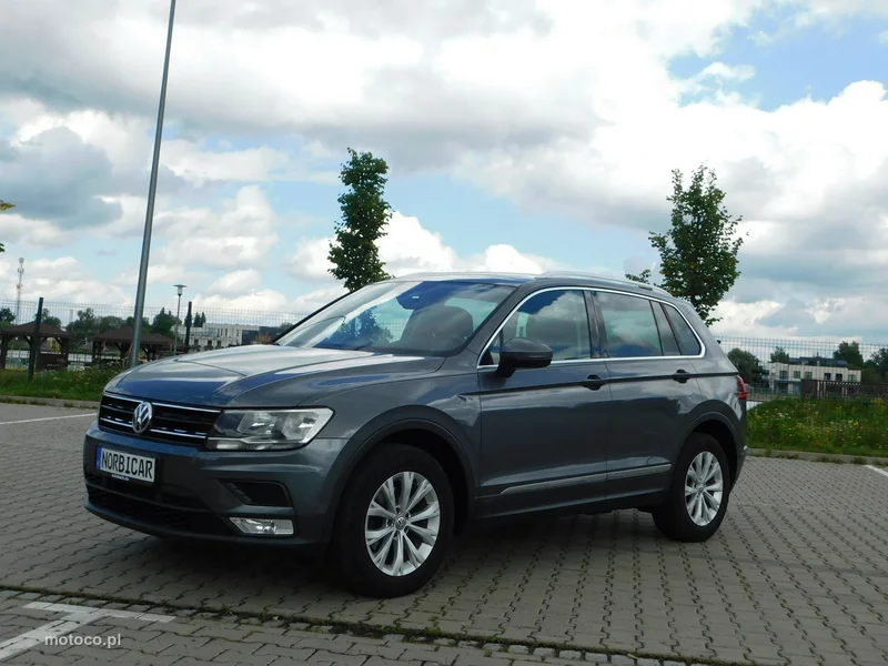 Volkswagen Tiguan AD 28