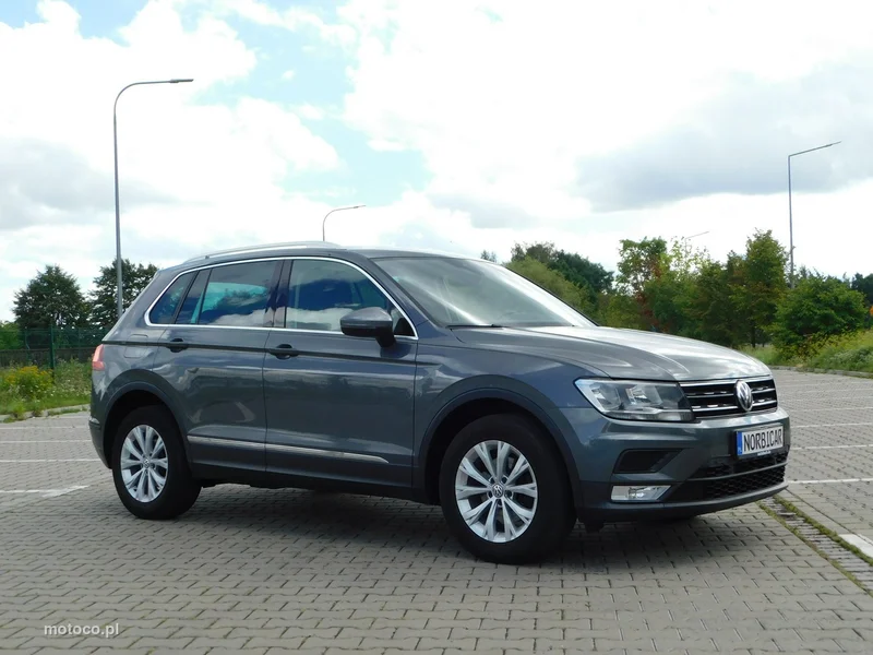 Volkswagen Tiguan AD 5