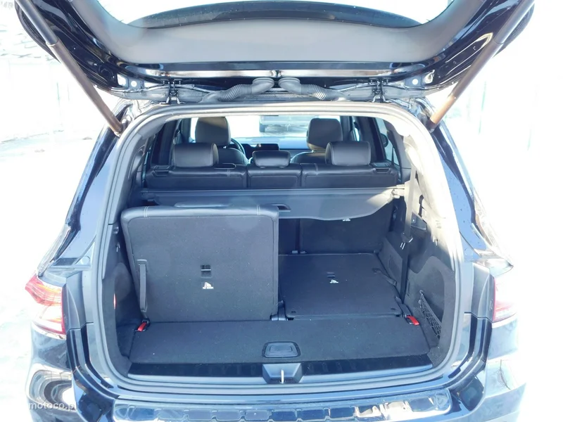 Mercedes-Benz GLB X247 12