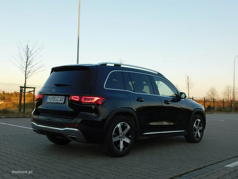 Mercedes-Benz GLB X247 4