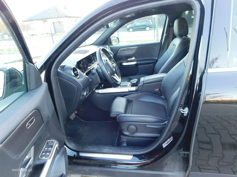 Mercedes-Benz GLB X247 8