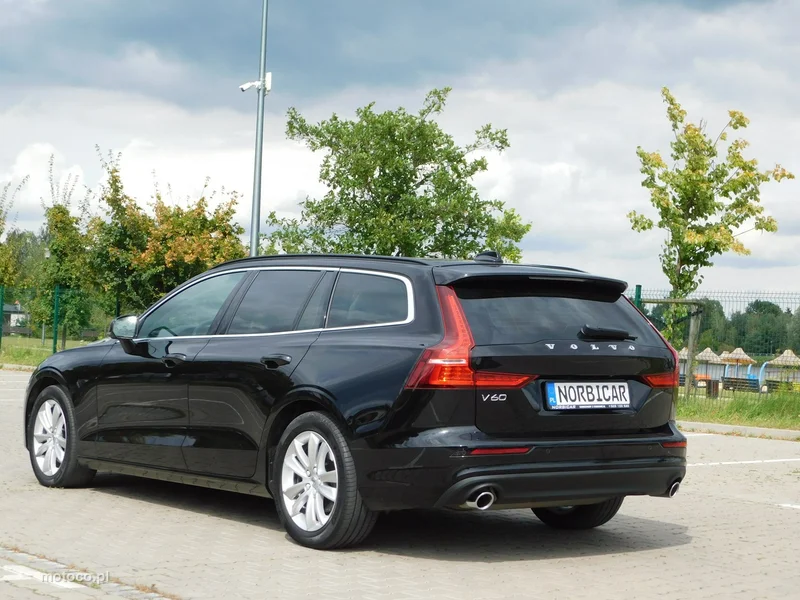 Volvo V60 5