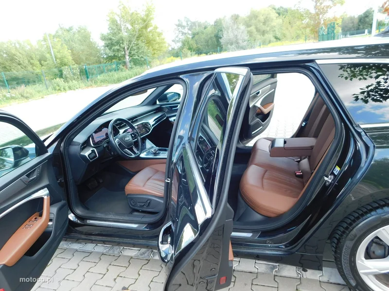 Audi A6 C8 13
