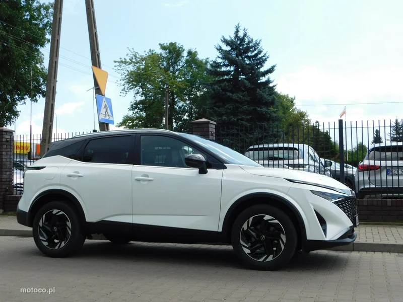 Nissan Qashqai 4