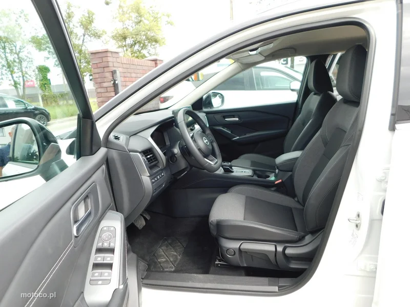 Nissan Qashqai 10