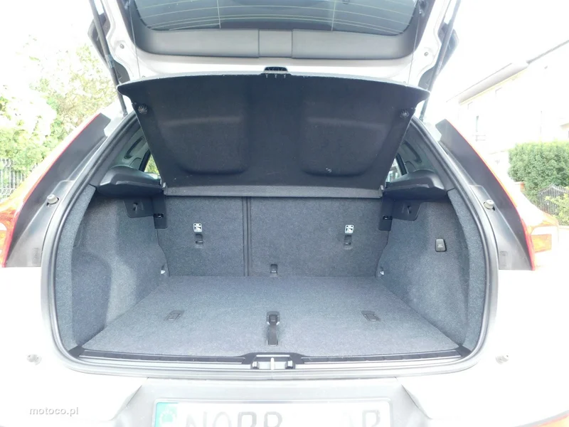 Volvo XC 40 15