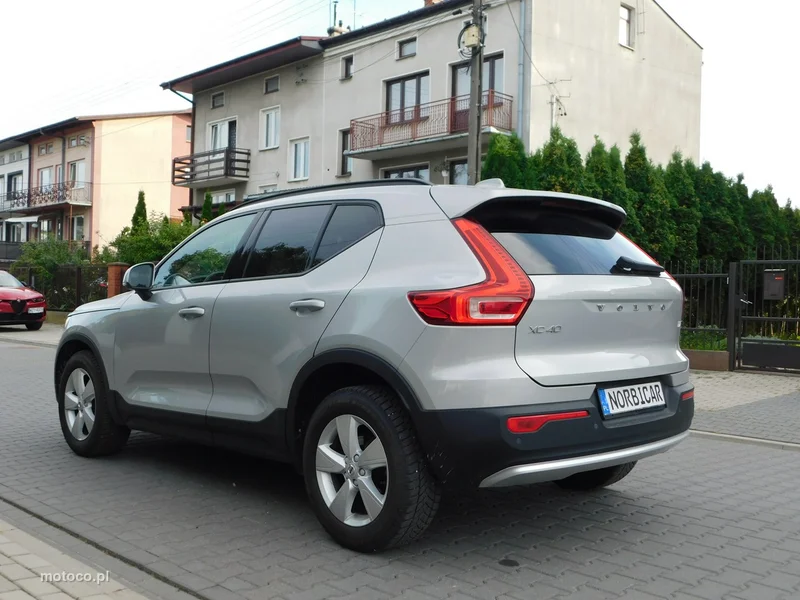 Volvo XC 40 6