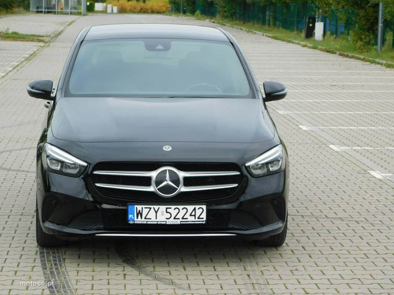Mercedes-Benz Klasa B W247 B 220 2