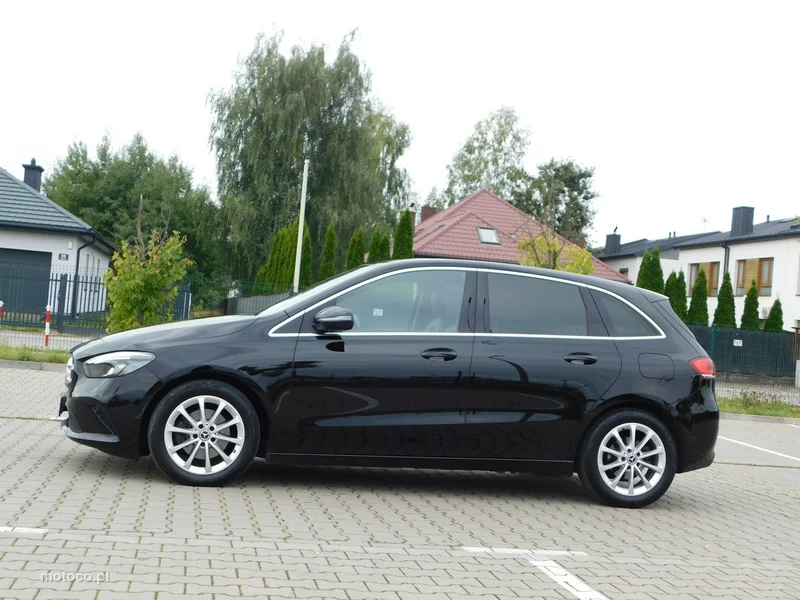 Mercedes-Benz Klasa B W247 B 220 5