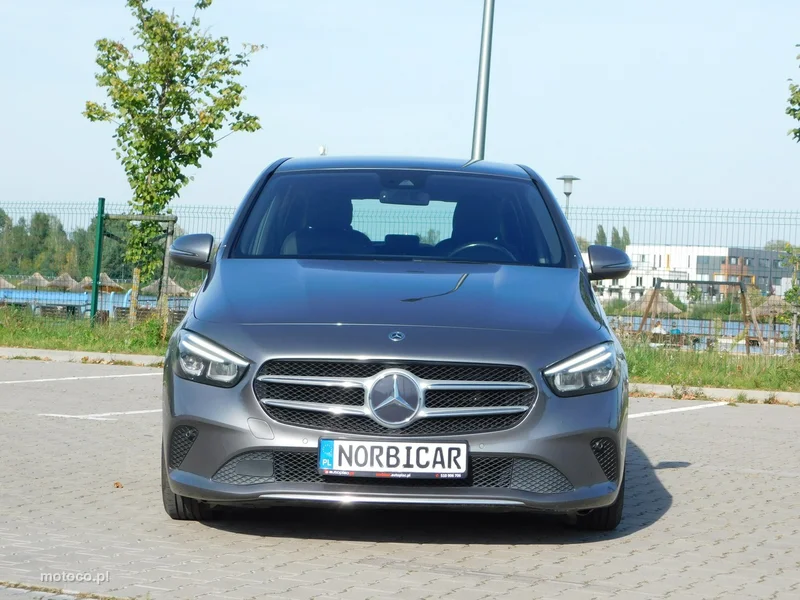 Mercedes-Benz Klasa B W247 B 200 2