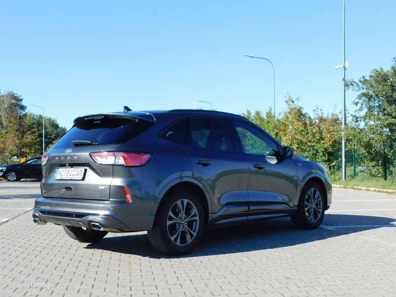 Ford Kuga III 3