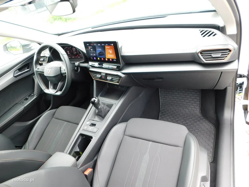 Cupra Formentor 8
