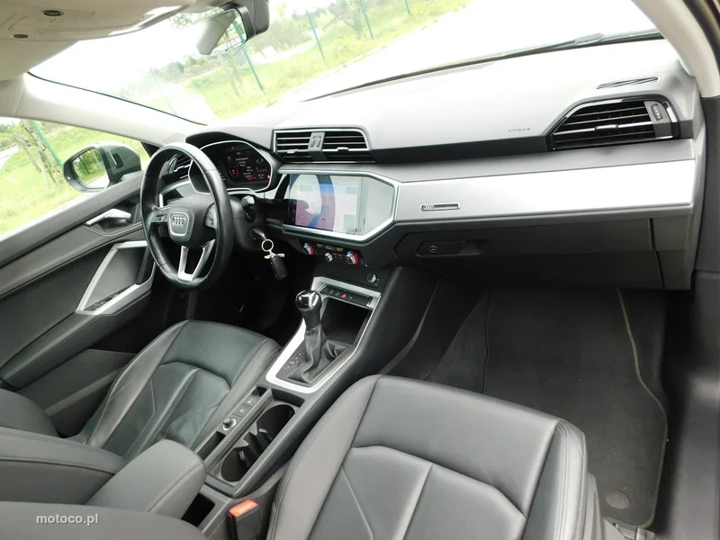 Audi Q3 F3 7