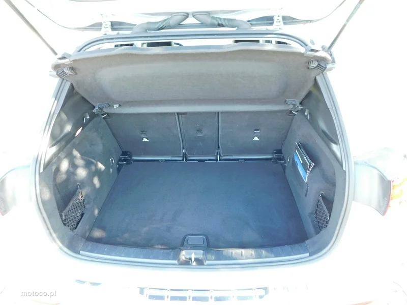 Mercedes-Benz GLA H247 200 20
