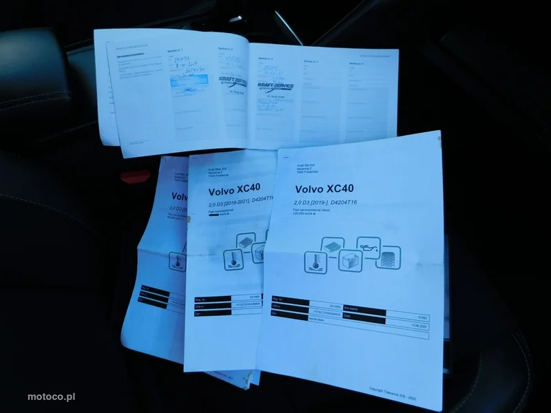 Volvo XC 40 23