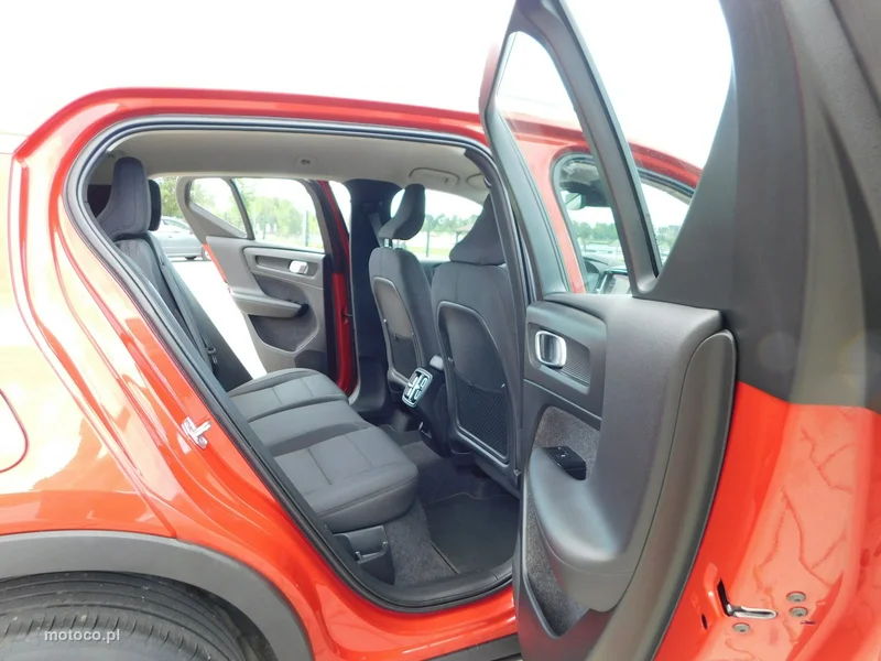 Volvo XC 40 11