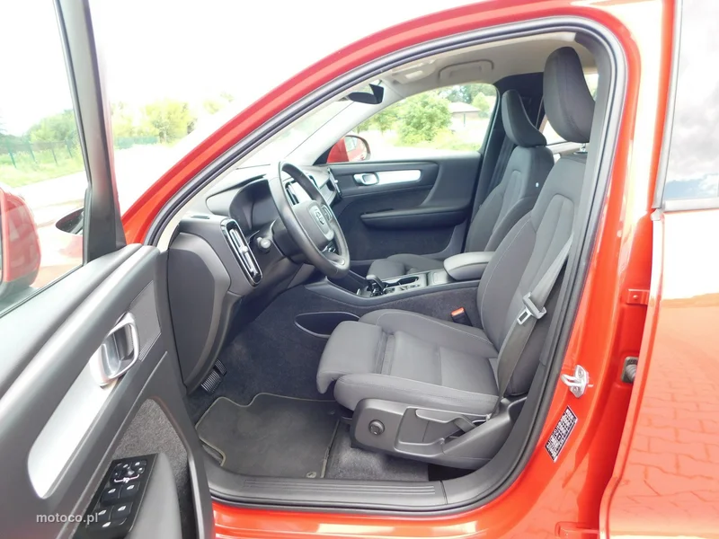 Volvo XC 40 15