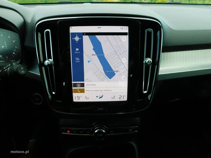 Volvo XC 40 19