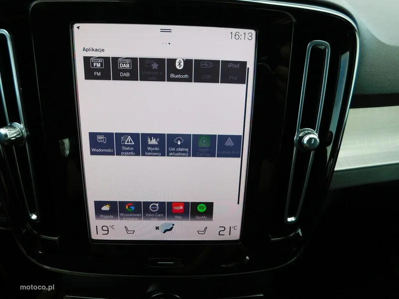 Volvo XC 40 24