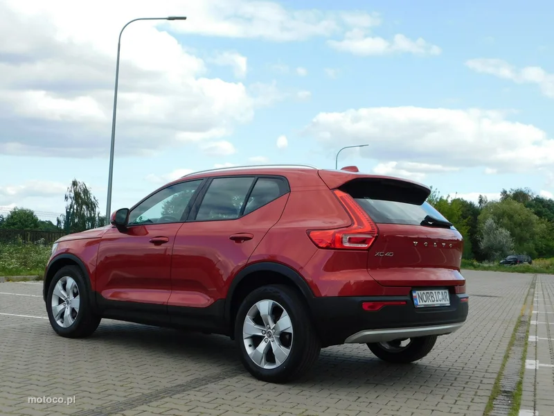 Volvo XC 40 6