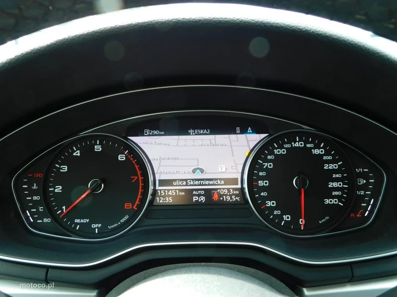 Audi A4 B9 13