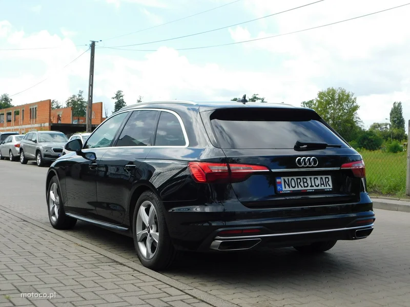 Audi A4 B9 6