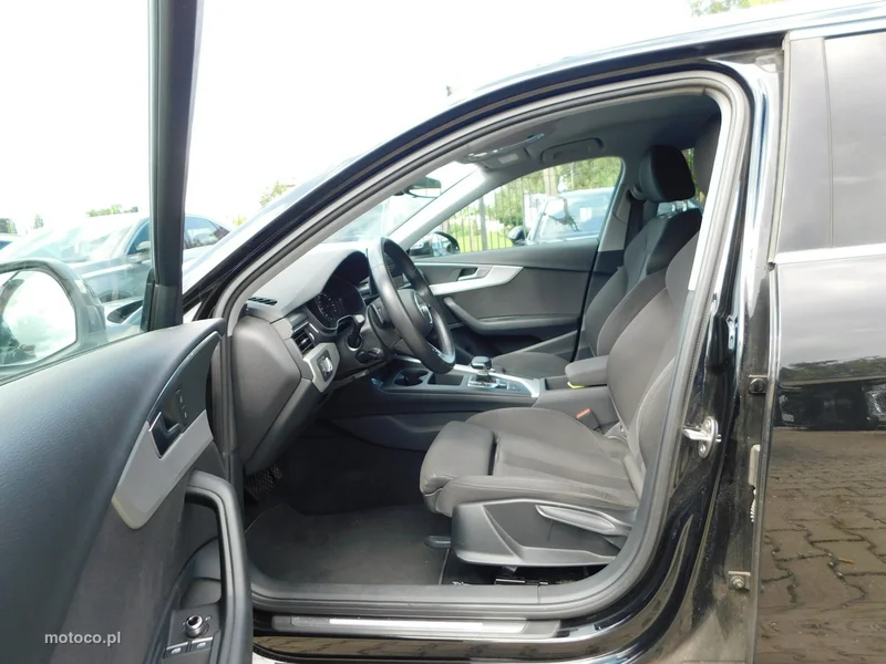 Audi A4 B9 9